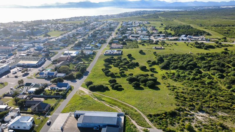 3 Bedroom Property for Sale in Gansbaai Central Western Cape